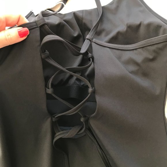 NWOT - HALARA Lace Up Back Ruched Sides Bodycon Active Dress Built-In Bra - M - Picture 8 of 11